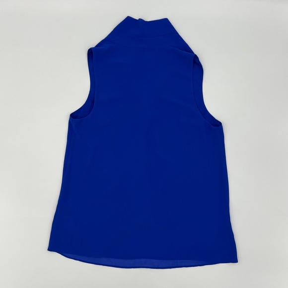 Daily Look Top Size Small - Picture 2 of 2